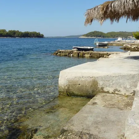 A 2 - Near With Terrace And The Sea View Blato (Korcula)