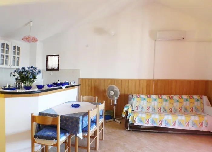 A2 - Near With Terrace And The Sea View Apartamento *