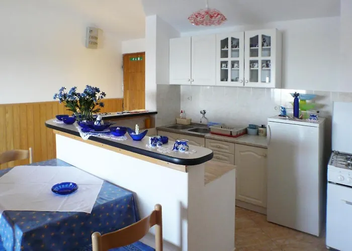 A2 - Near With Terrace And The Sea View Blato (Korcula)