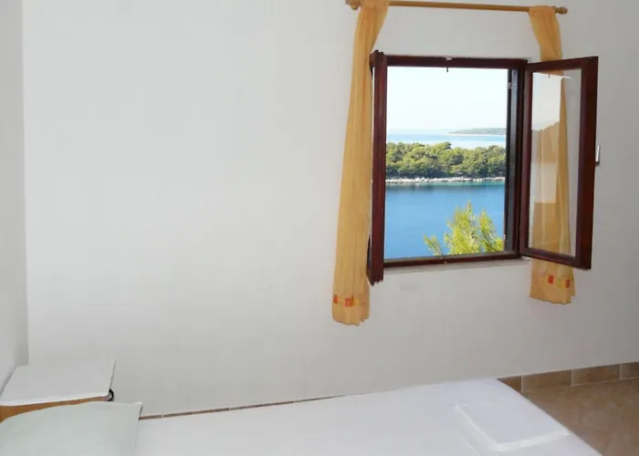 A2 - Near With Terrace And The Sea View * Blato (Korcula)