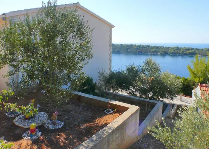 A2 - Near With Terrace And The Sea View Apartment