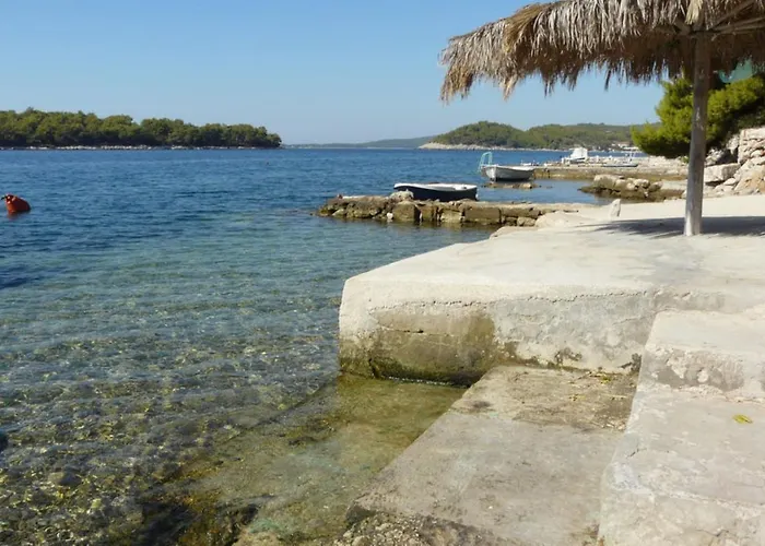 A2 - Near With Terrace And The Sea View Blato (Korcula)