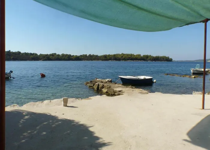 A2 - Near With Terrace And The Sea View * Blato (Korcula)